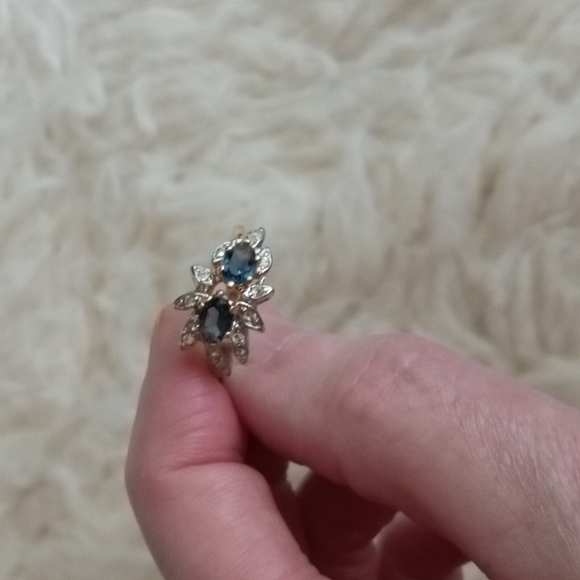 Jewelry - Sapphire Ring